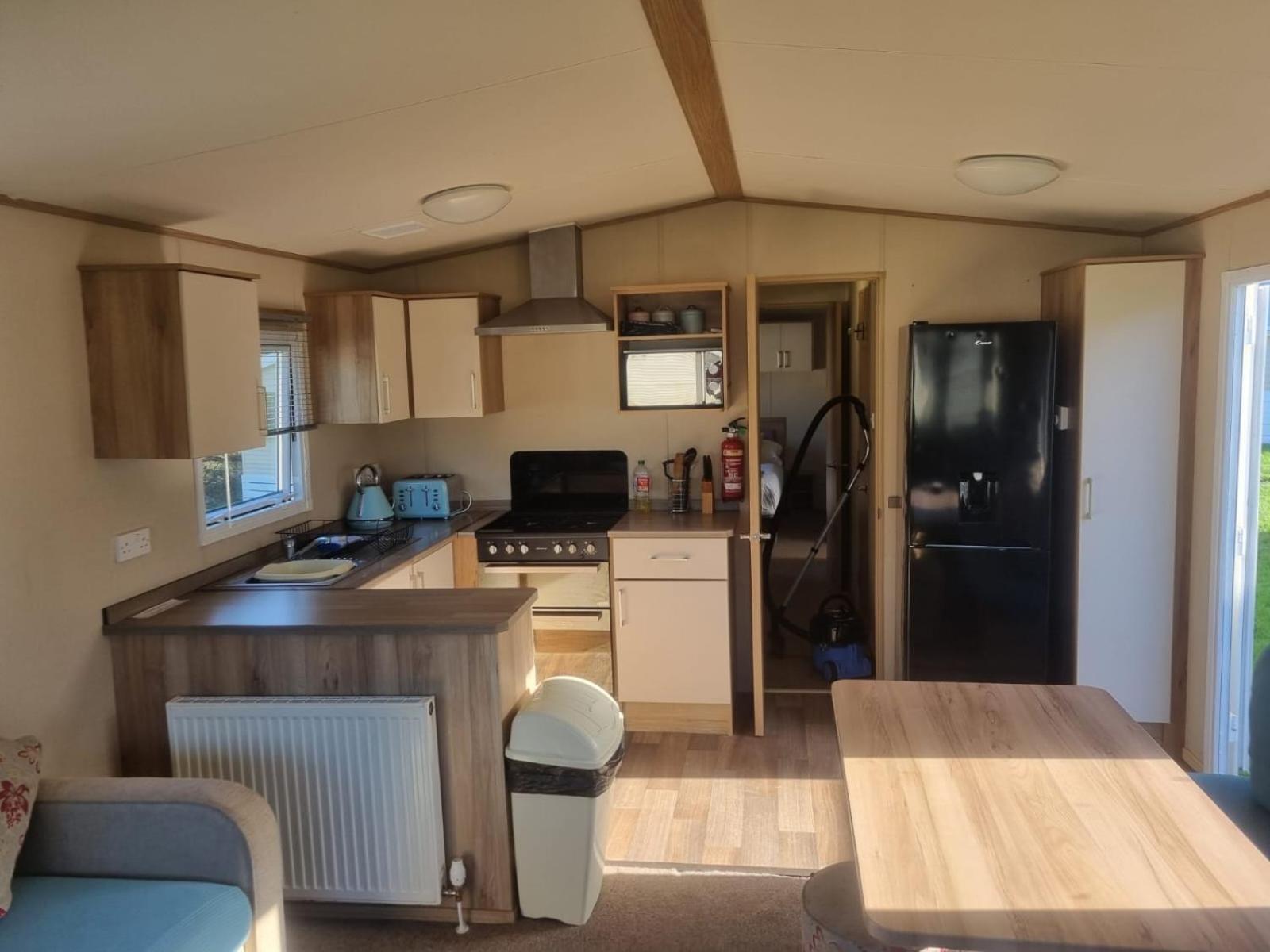 Newquay Bay Porth Caravan - 6 Berth エクステリア 写真