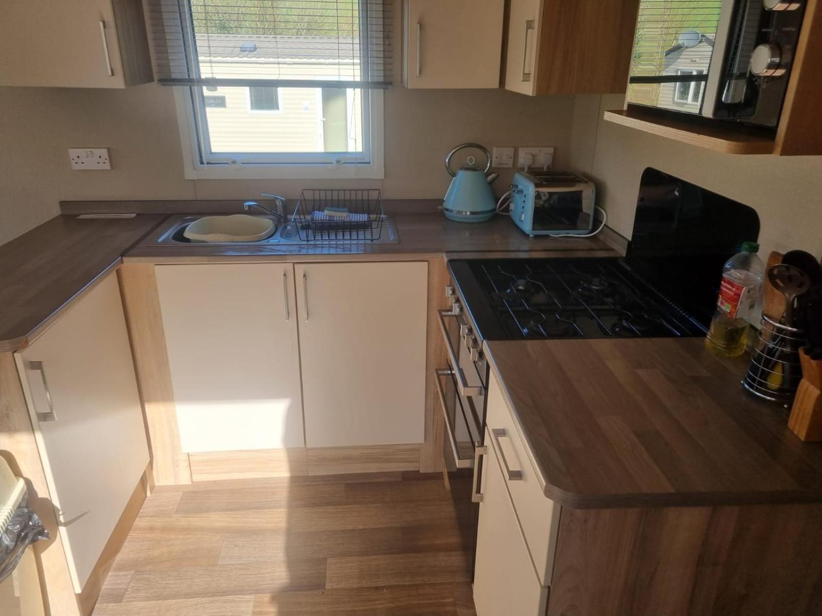 Newquay Bay Porth Caravan - 6 Berth エクステリア 写真